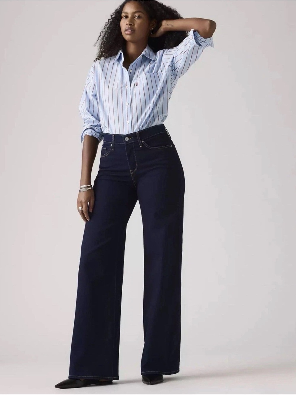 Levi’s 318 Shaping Flattering Women's Wide-Leg Jeans in Darkest Sky Blue Sz28x33